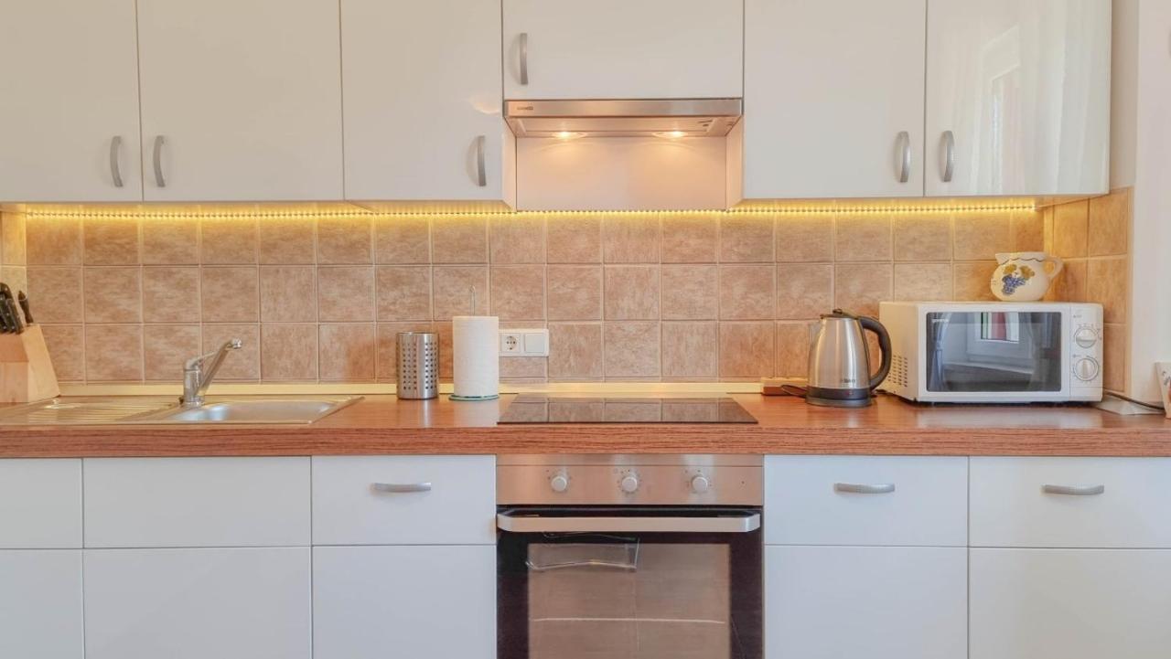 Lea Apartman Novigrad Istria Kültér fotó