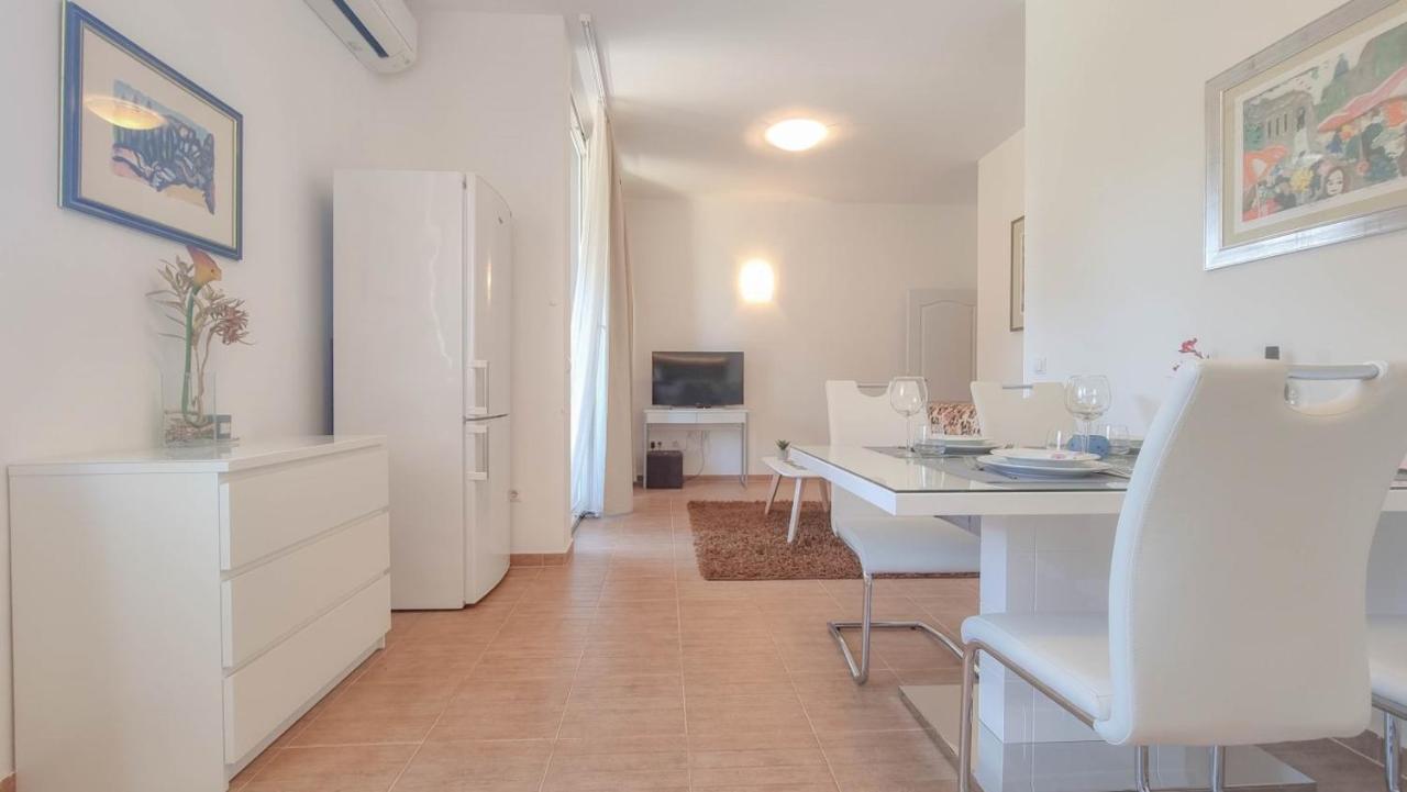 Lea Apartman Novigrad Istria Kültér fotó