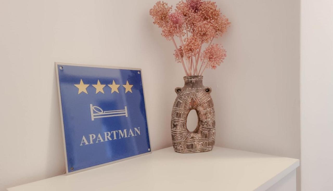 Lea Apartman Novigrad Istria Kültér fotó